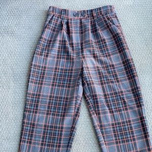 High rise plaid trouser pants.